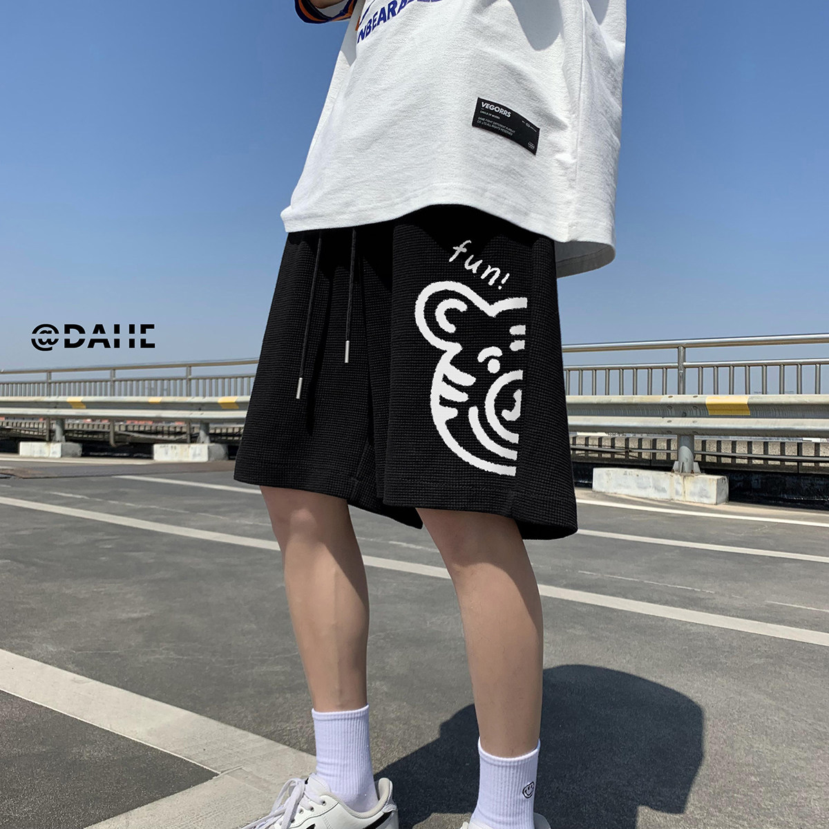 夏季卡通印花潮流华夫格五分裤短裤A81特批P25控38,男装休闲裤,电商A247