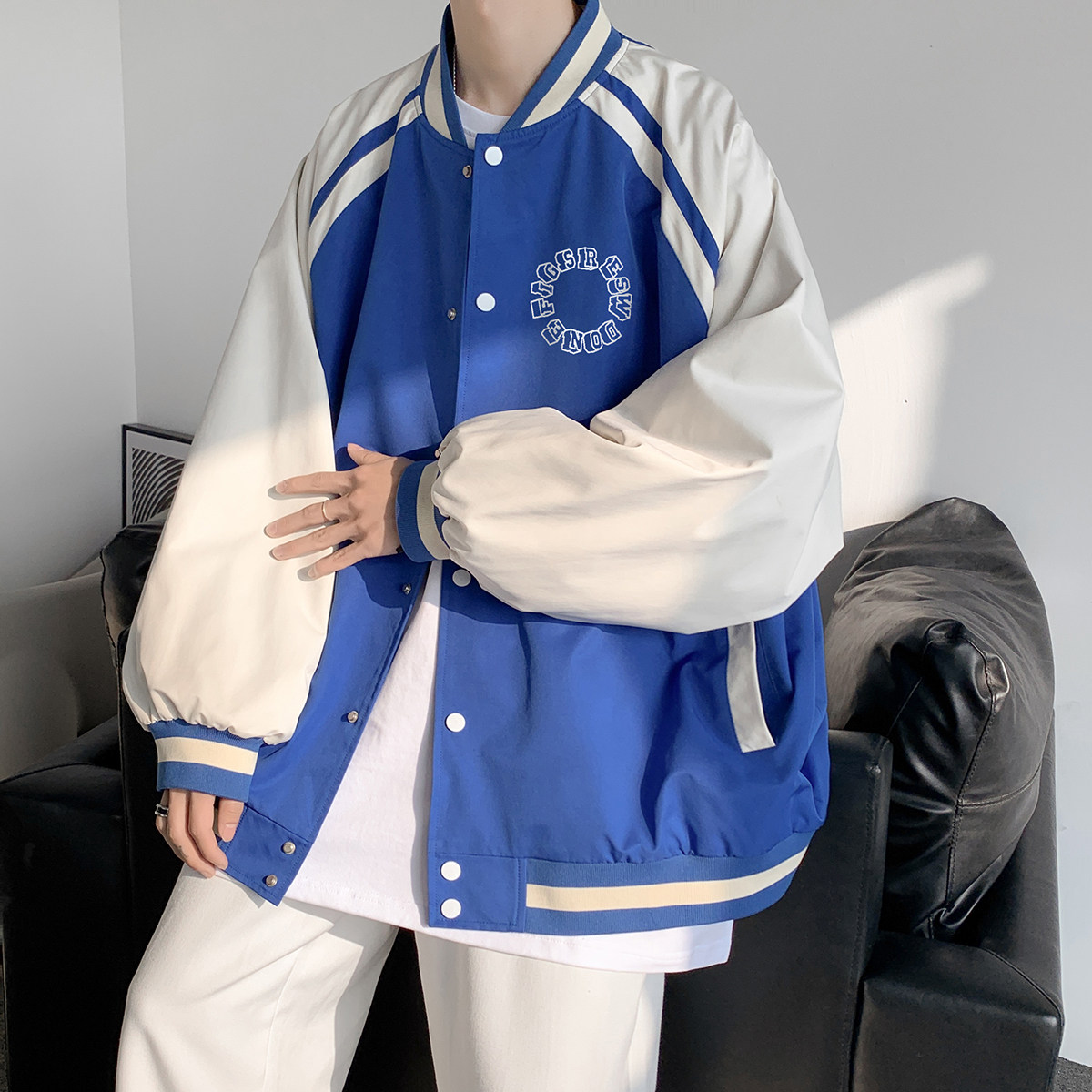 23春季港风时尚拼接拼色排扣棒球服设计感印花夹克JK877P65控88,男装夹克,电商A247