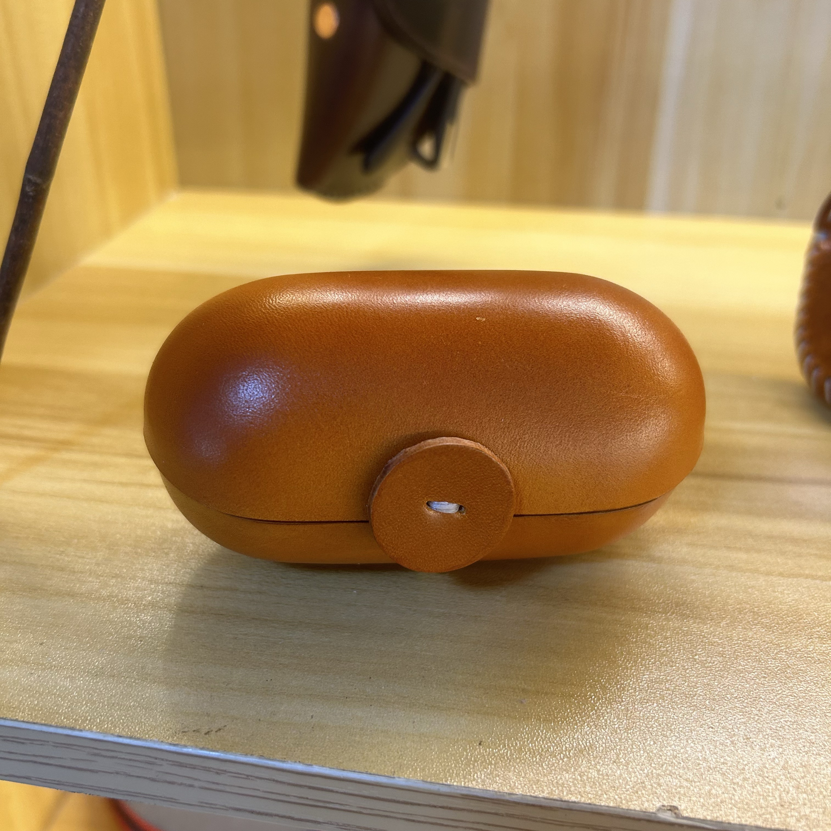 天神手把件核桃盒子皮盒狮子头磨盘白狮子满天星异形麻核桃收纳盒