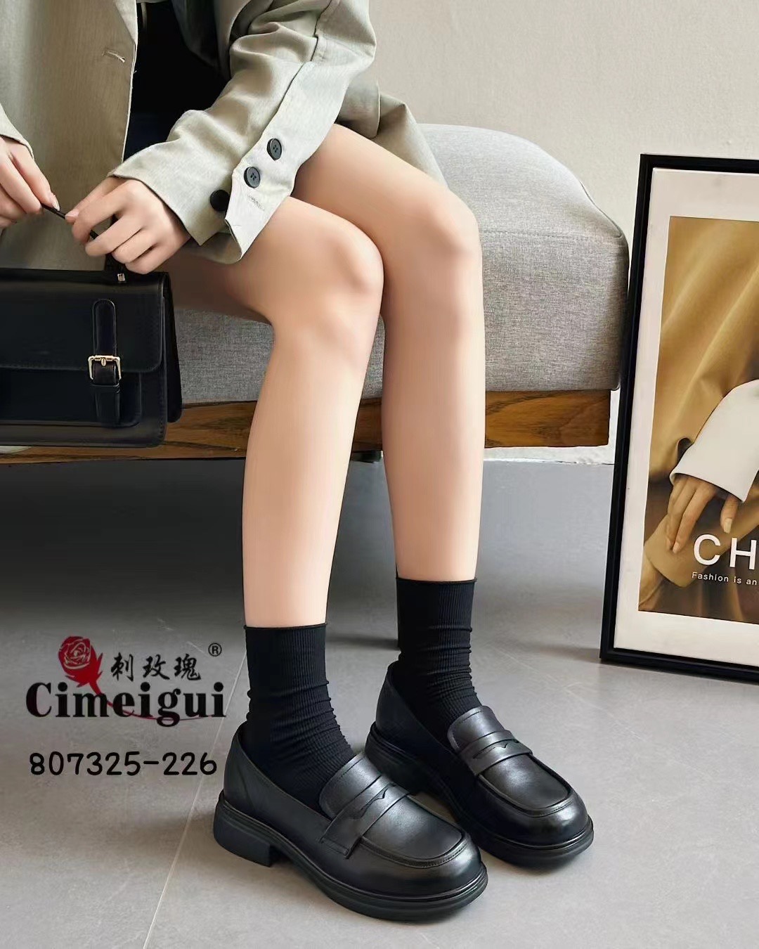 刺玫瑰正品女鞋2025秋牛皮舒适平跟简约百搭乐福单鞋226（35-40码