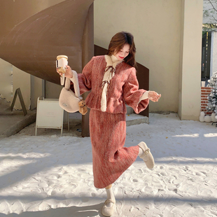 小香风文艺范毛绒拼接外套半身裙套装女冬季羽绒内胆千金风两件套