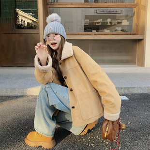 皮毛一体拼接卡其色羽绒服女冬季2025新款休闲工装减龄白鸭绒外套