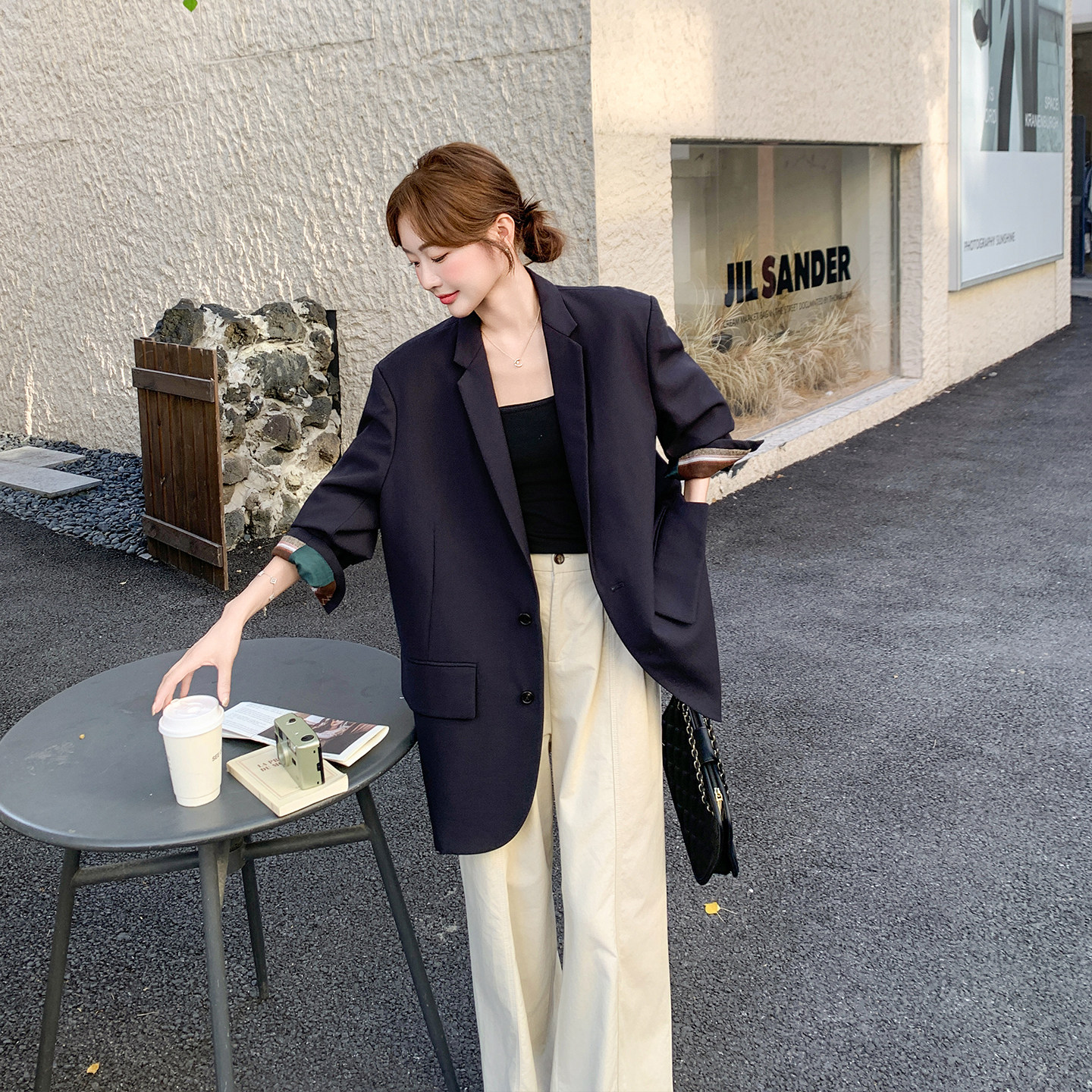 氛围感休闲百搭黑色西装外套女春季2026新款松弛感超火小个子西服