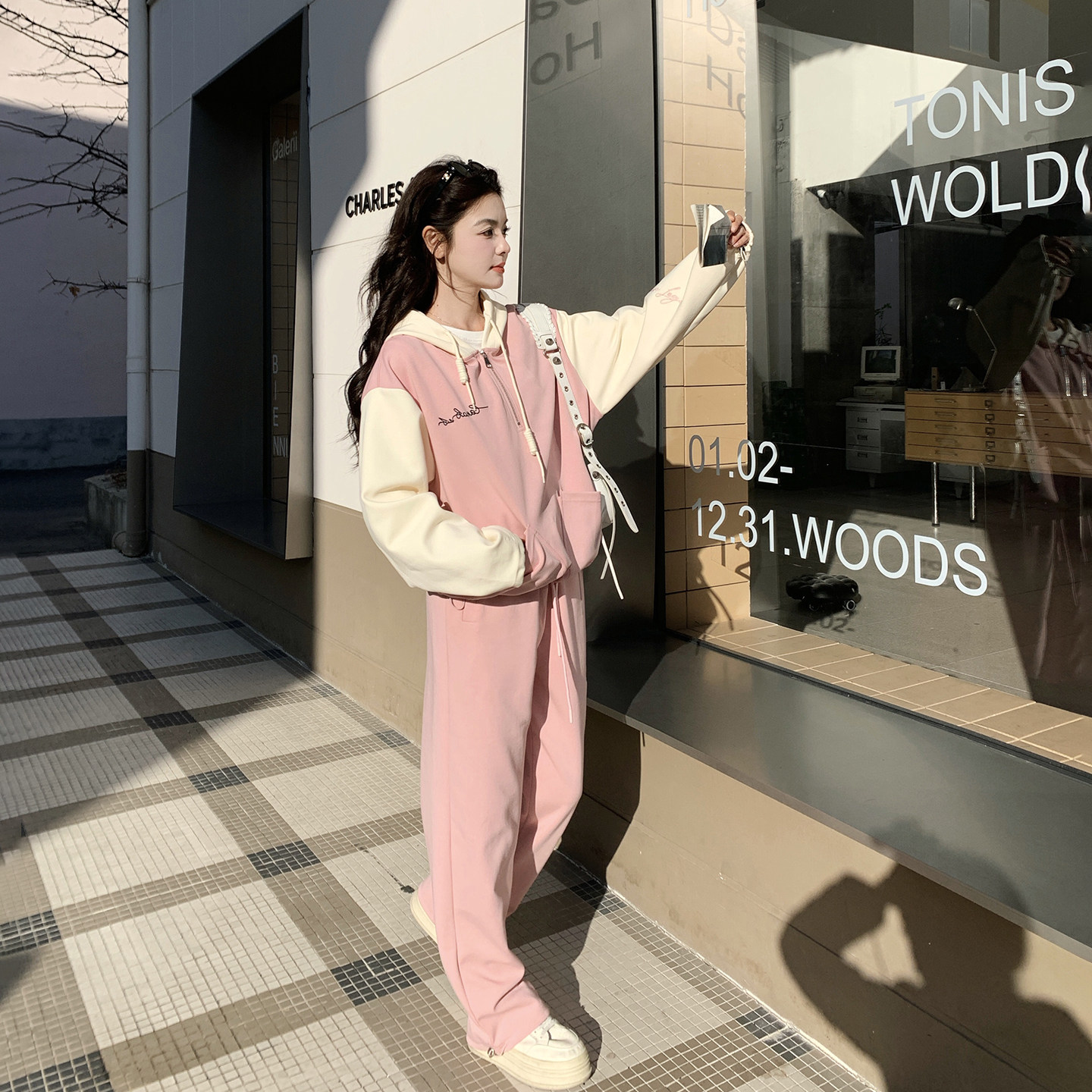 休闲运动韩系一整套粉色连帽卫衣套装女春季2026新款阔腿裤两件套