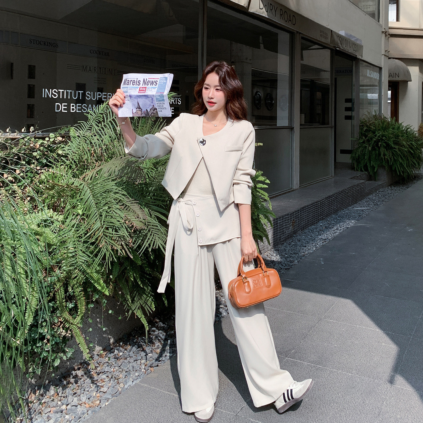 盐系轻熟风气质圆领上衣阔腿裤套装女春季2026新款ootd穿搭两件套