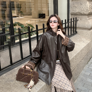 韩系甜酷风豹纹拼接咖色皮衣外套女春季2026新款中长款复古PU夹克