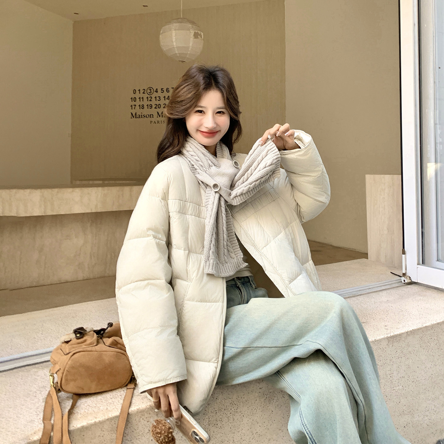 针织围脖米白色羽绒服女冬季新款