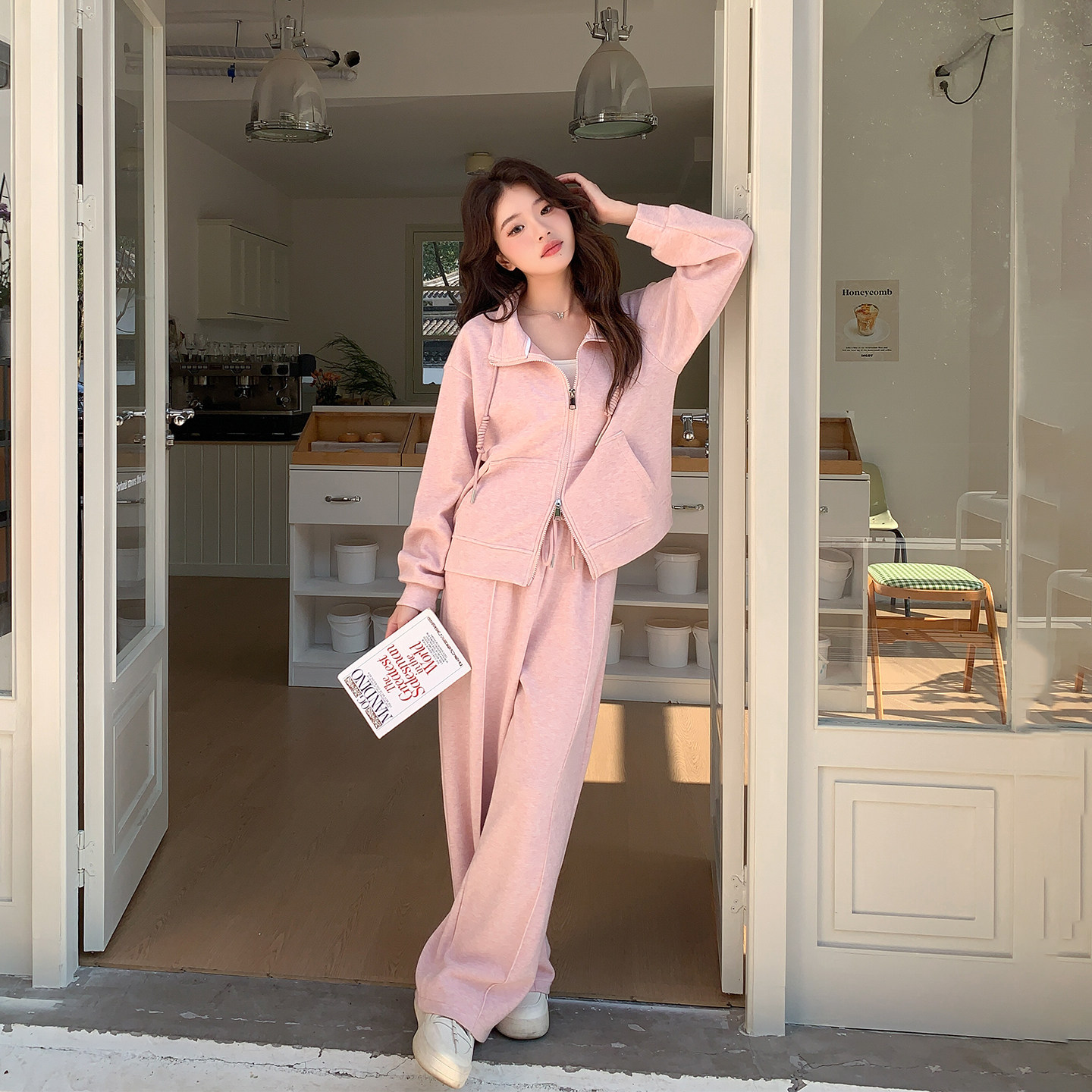 休闲运动一整套ootd穿搭粉色卫衣套装女春季2026新款阔腿裤两件套