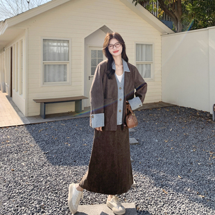 巨好看咖色牛仔拼接套装女春季2026新款超火ootd西装半身裙两件套