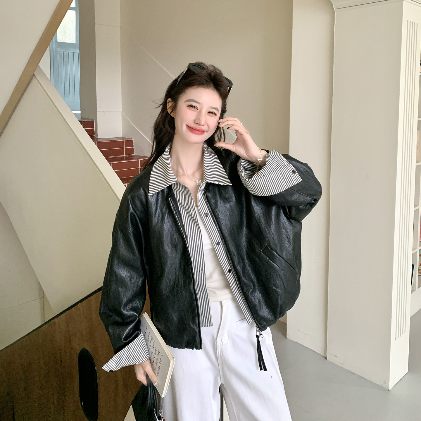 假两件拼接条纹黑色皮衣外套女春季2026新款百搭洋气机车服PU夹克