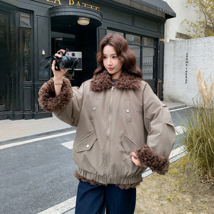 加绒加厚超火爆款 2025新款 高级感外套 减龄羊卷毛派克服女冬季 工装