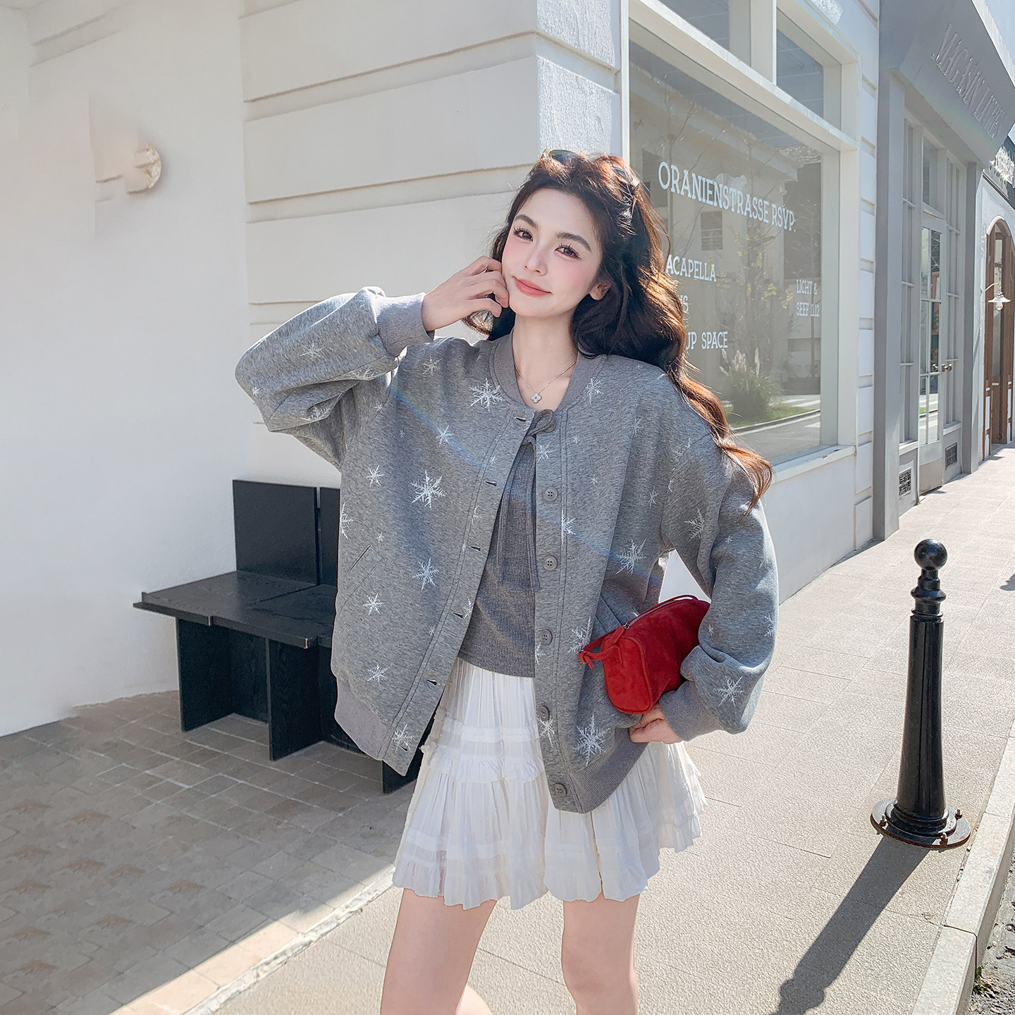 今年流行爆款灰色棒球服外套女春季2026新款洋气超火减龄夹克上衣