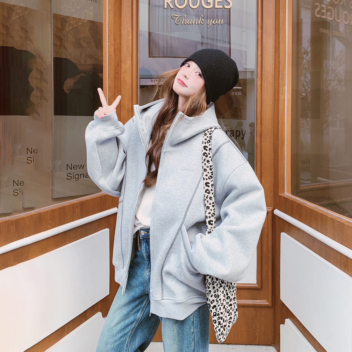 休闲运动廓形灰色连帽卫衣外套女春季2026新款中长款流行爆款夹克