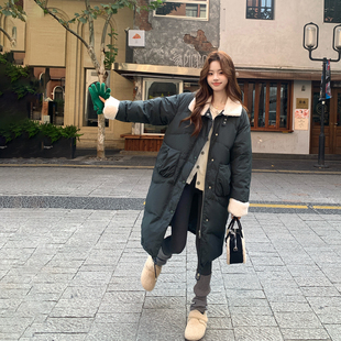 毛绒翻领墨绿色长款羽绒服女冬季2025新款白鸭绒保暖显瘦超火外套