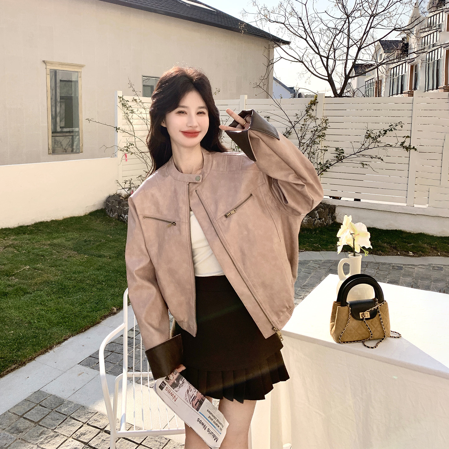 设计感拼接粉色皮衣外套女春季2026新款今年流行爆款机车服PU夹克