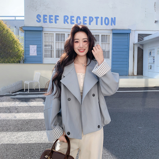 条纹拼接蓝色双排扣皮衣风衣外套女春季2026新款短款小个子巨好看