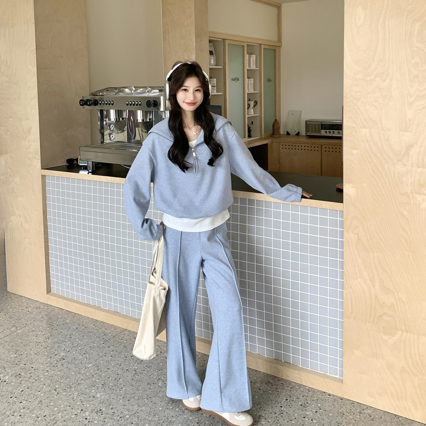 慵懒风休闲运动风蓝色海军领套装女春季2026新款卫衣阔腿裤两件套