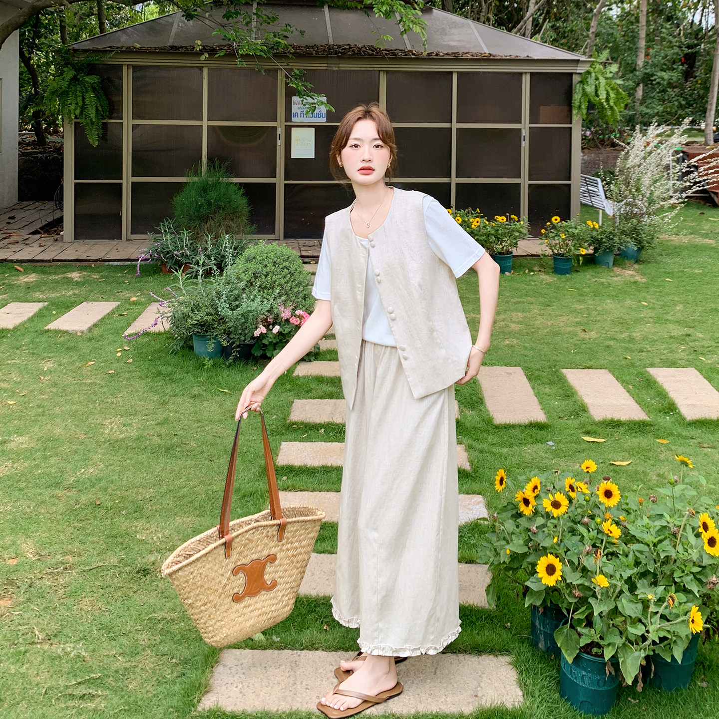 工装风马甲T恤阔腿裤套装女夏季2026新款休闲松弛感巨好看三件套