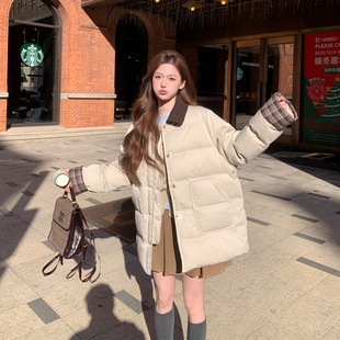 格纹拼接米白色中长款羽绒服女冬季2025新款休闲复古工装洋气外套