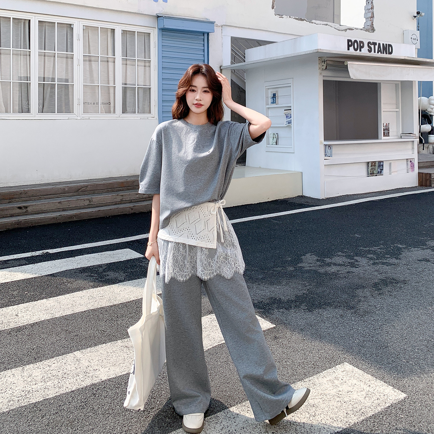 巨好看灰色短袖卫衣阔腿裤套装女夏季2026新款运动风松弛感两件套