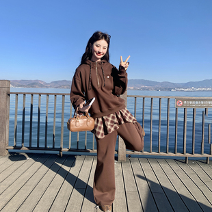 格子拼接咖色连帽卫衣阔腿裤套装女春季2026新款爆款高级感两件套