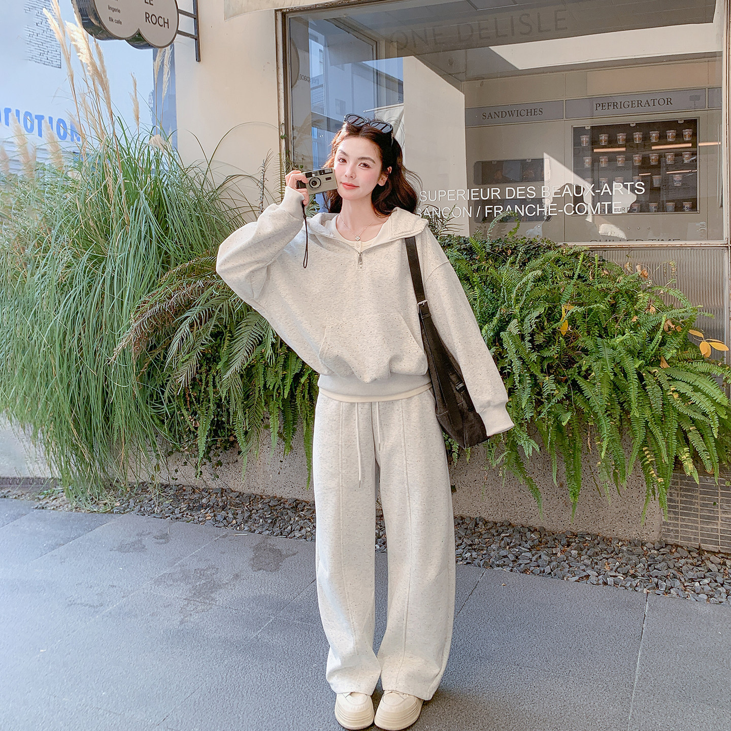 休闲运动风灰色连帽卫衣套装女春季2026新款流行爆款超好看两件套,女装/女士精品,时尚套装,淘宝优惠券,粉丝福利购,淘宝优惠卷