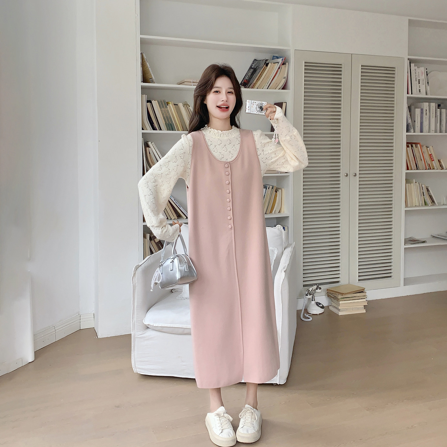 小香风减龄甜美粉色背心连衣裙套装女春季2026新款漂亮打底两件套