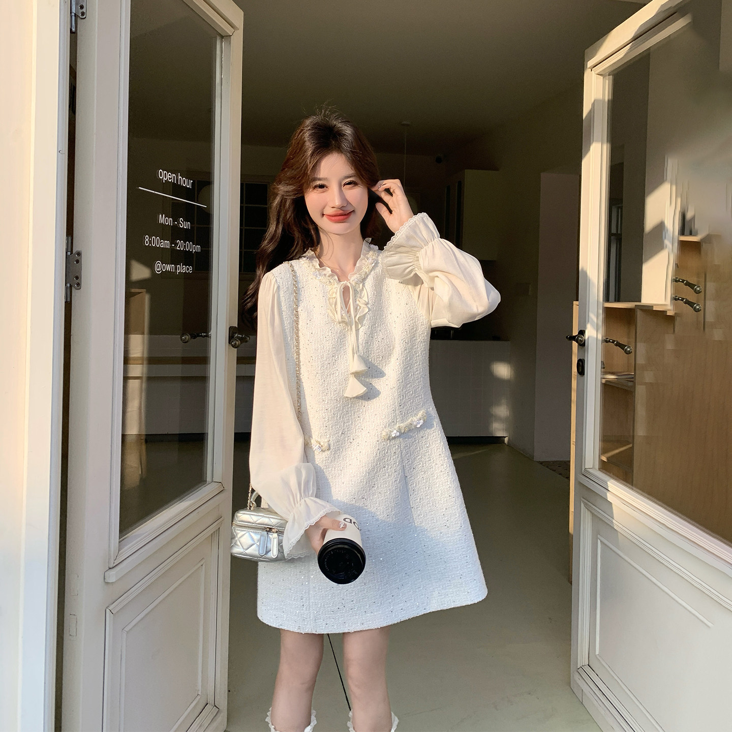 轻奢巨好看白色拼接亮片连衣裙女