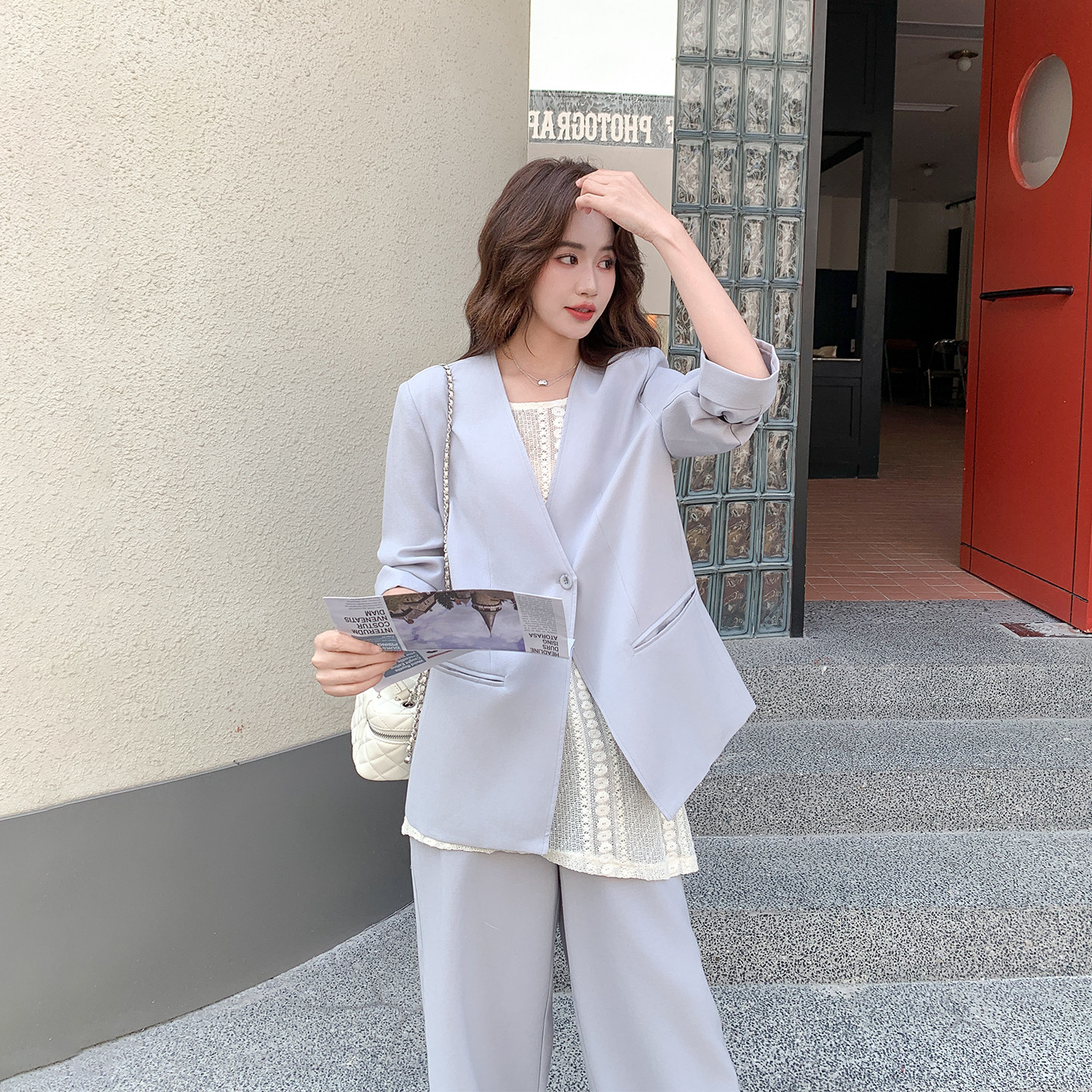 浅蓝色V领西装背心阔腿裤套装女春季2026新款独特绝美韩系三件套