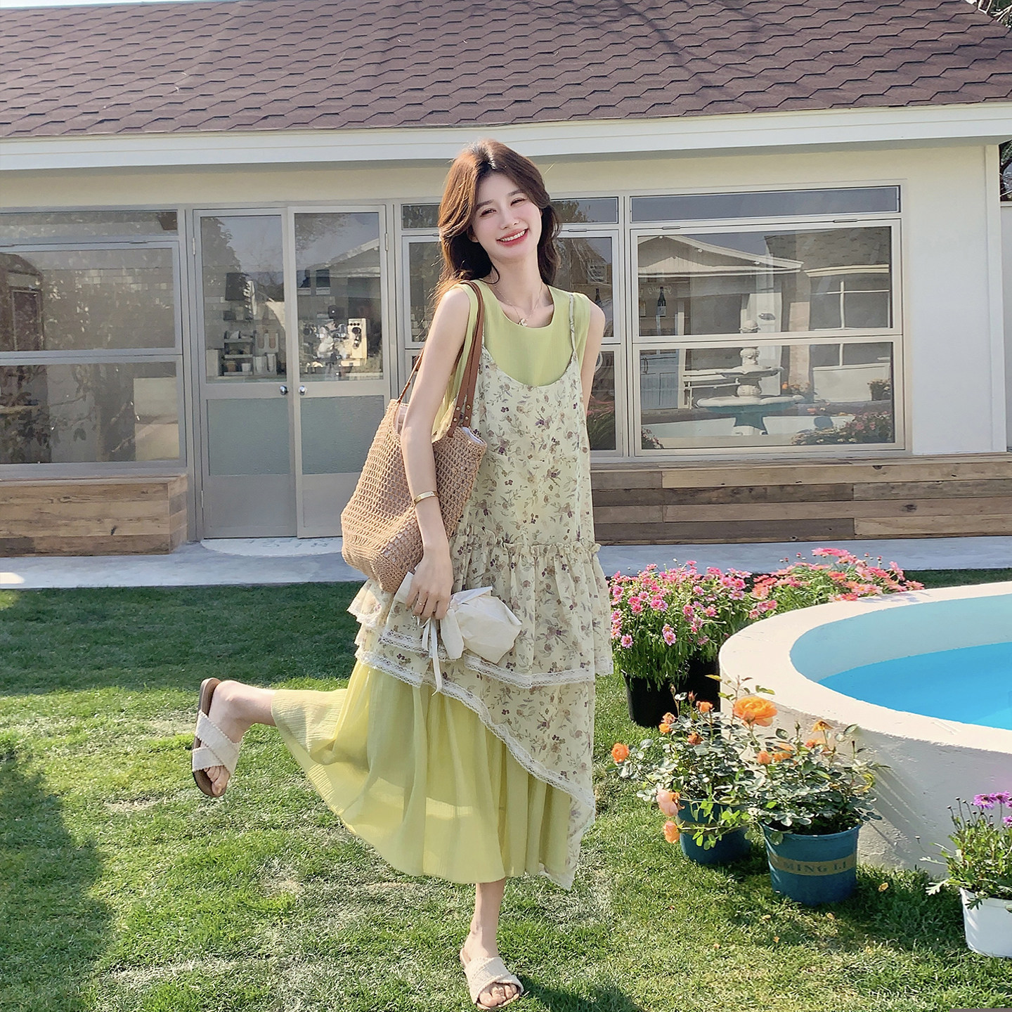 吊带绿色背心连衣裙套装女夏季新