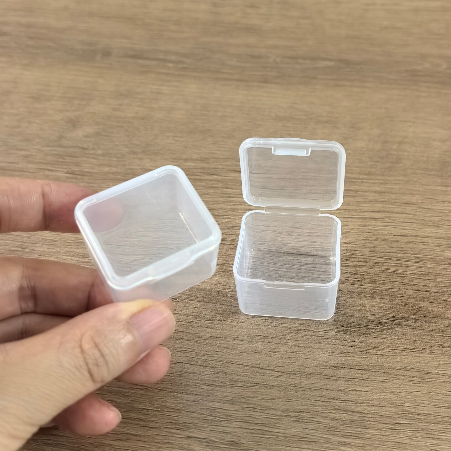 迷你透明小方盒耳钉戒指耳塞盒小五金DIY串珠手作配件盒芯片盒子