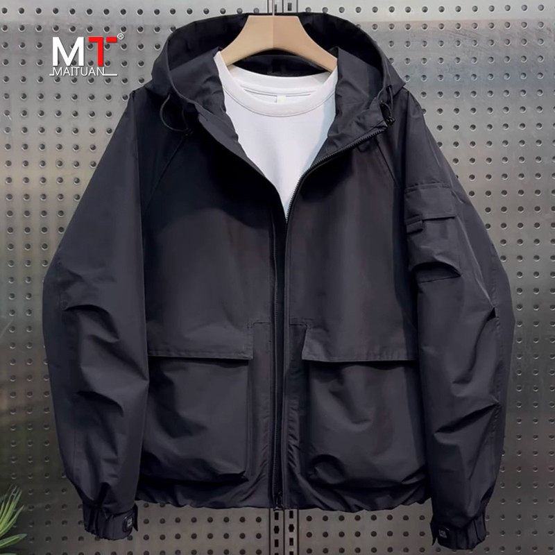 高端冲锋衣外套男士2026新款春季爆款男装潮工装连帽休闲夹克男款