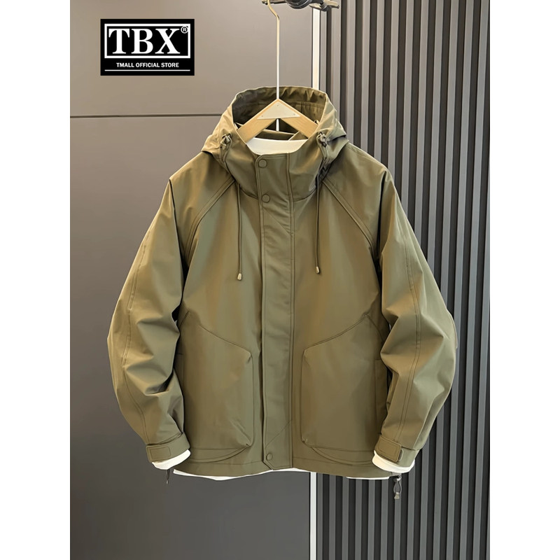 高端工装外套男士春秋季2025新款爆款运动连帽冲锋衣男款冬装棉服