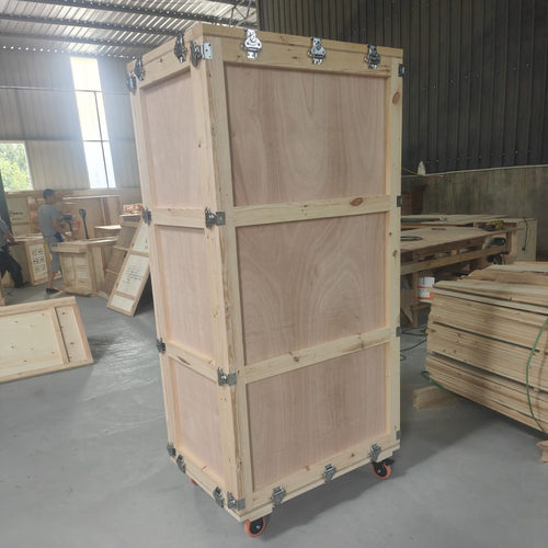 蝴蝶扣木箱可拆卸重复使用