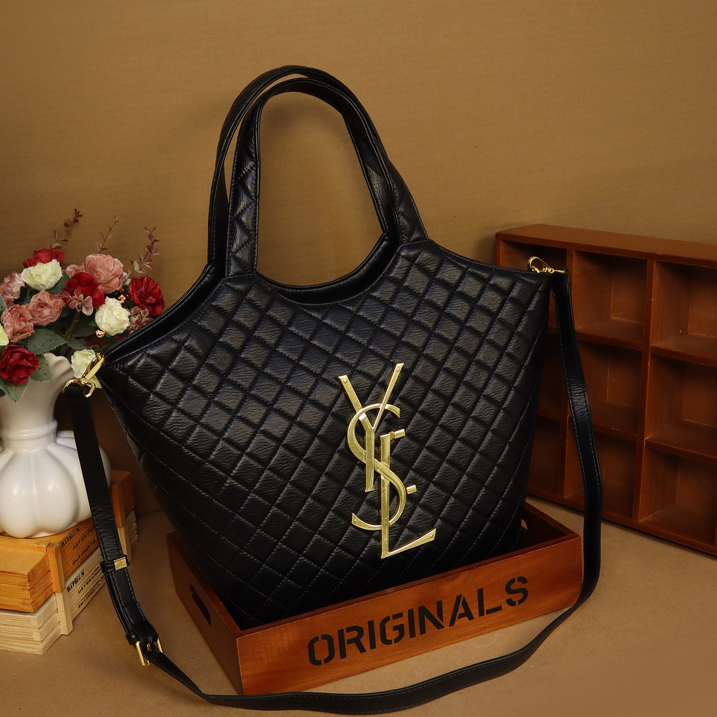 轻奢大气菱格托特包女大容量手提包简约百搭高级感女包单肩斜挎包,箱包皮具/热销女包/男包,通用款女包,淘宝优惠券,粉丝福利购,淘宝优惠卷