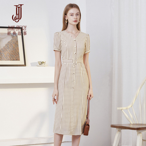 2026新款夏季V领时髦波点连衣裙女小个子洋气高端知性别致衬衫裙