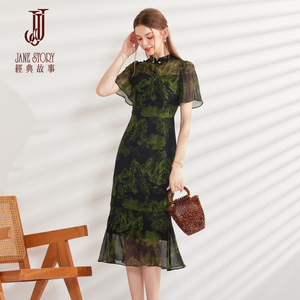 2026新款别致中国风印花连衣裙女气质设计感独特新中式雪纺裙子