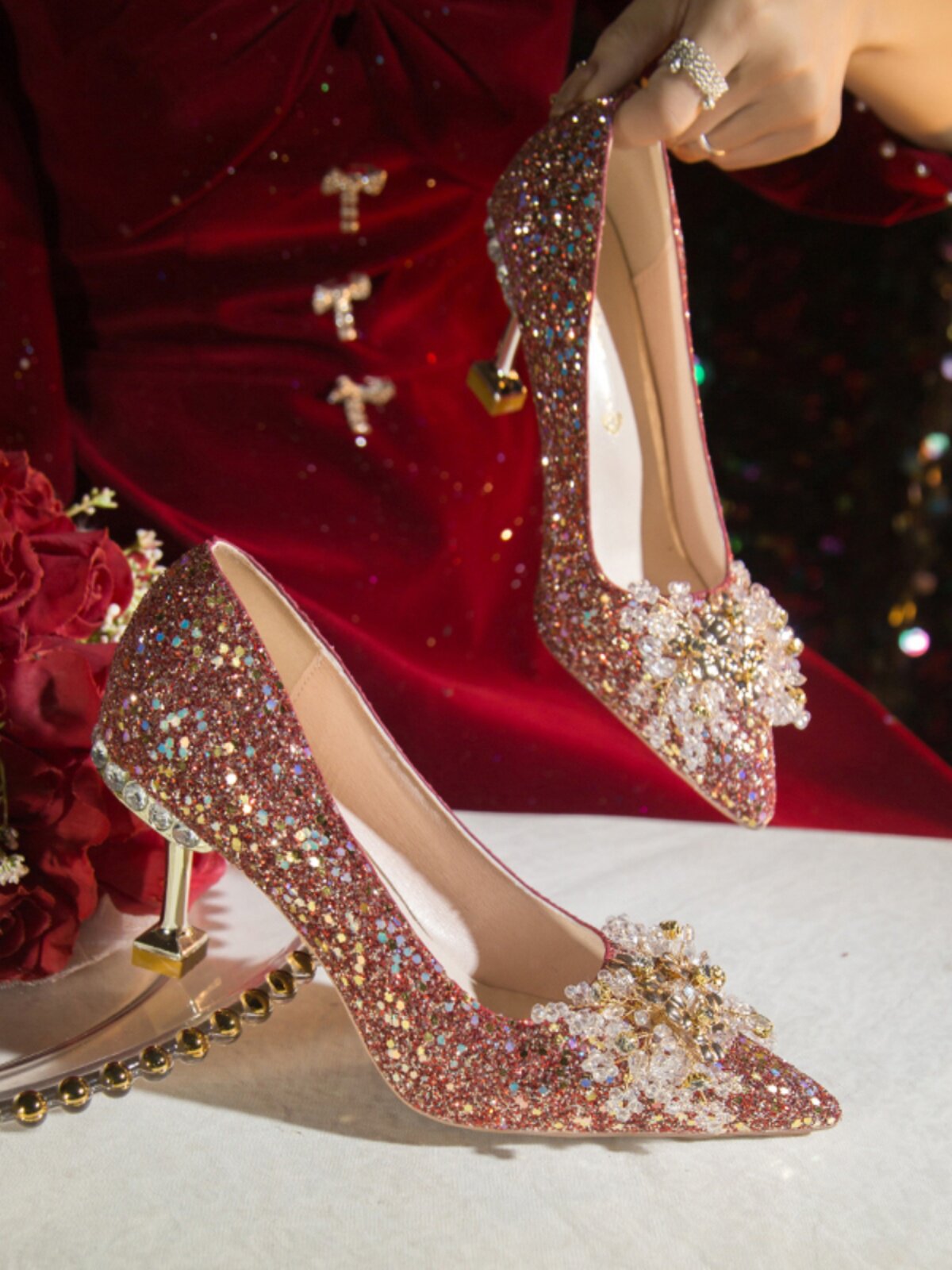 绝美高级感水钻水晶鞋红色高跟鞋敬酒秀禾婚鞋女2023新款新娘鞋女