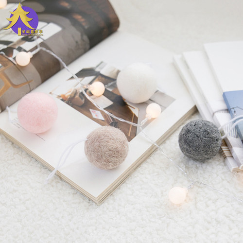 圣诞节装饰品ins风6/4cm毛毡球圣诞球diy材料圣诞树花环橱窗挂件