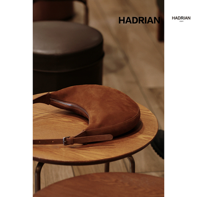 HADRIAN哈德良正品麂皮系列头层牛皮百搭单肩手提半月女包H25888