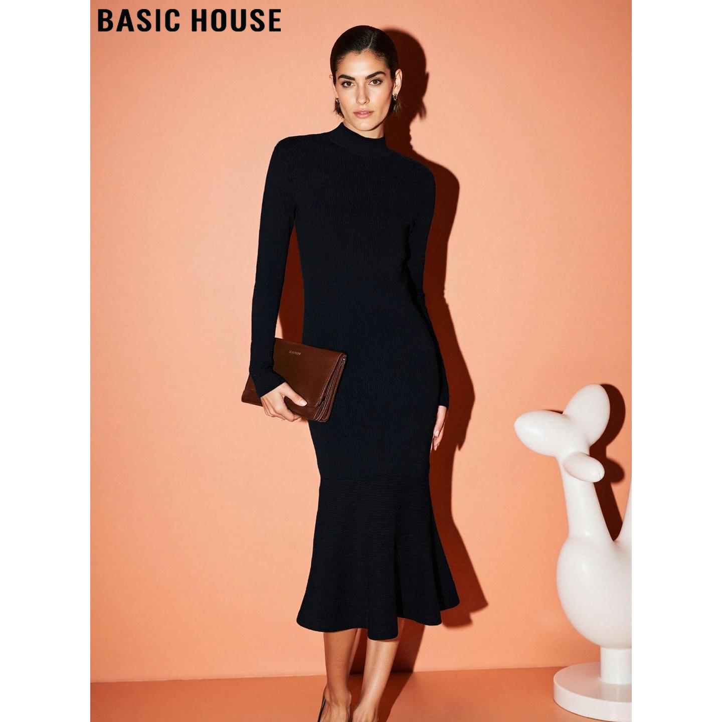 黑色半高领打底针织裙包臀鱼尾裙