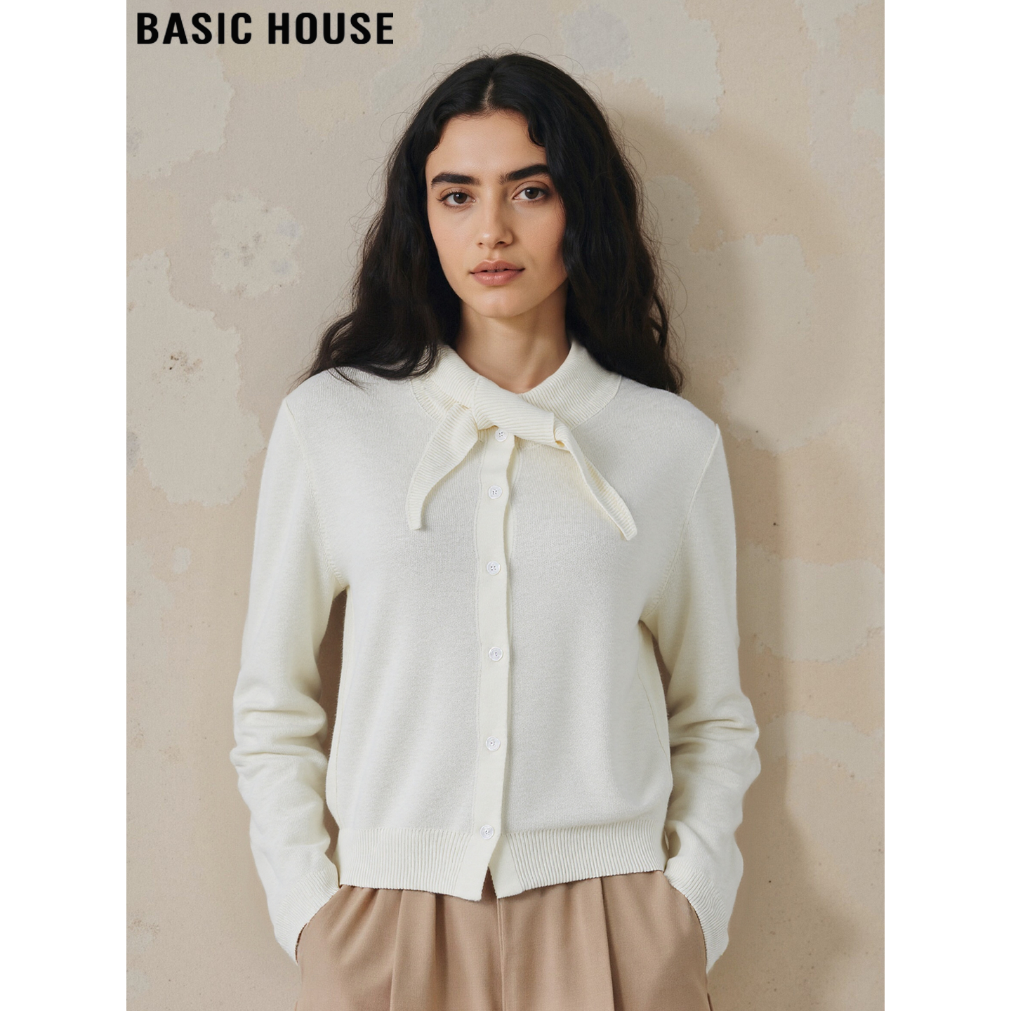 百家好100%羊毛白色飘带领针织衫