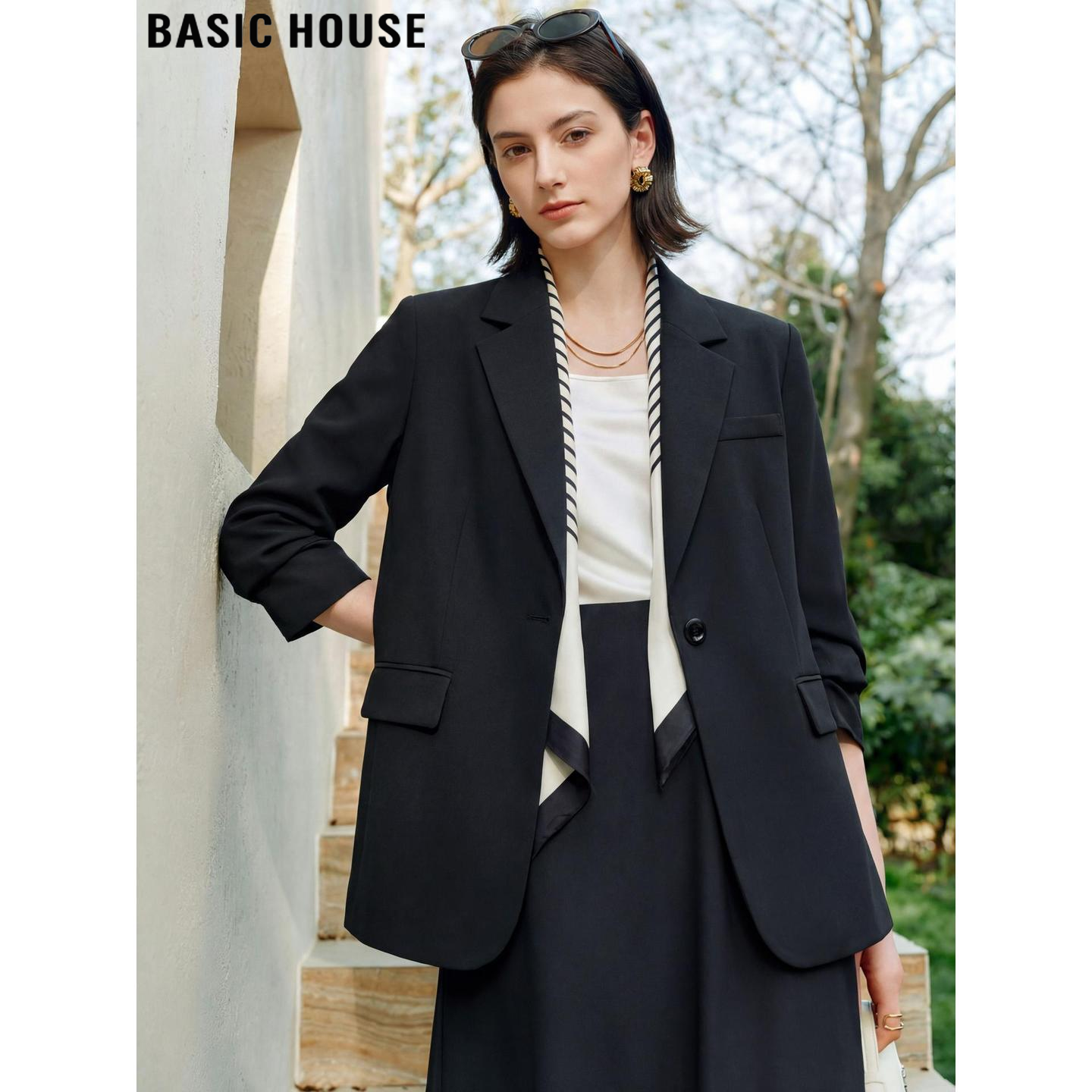 Basic House/百家好高级感黑色西装外套女2026春季新款廓形小西服