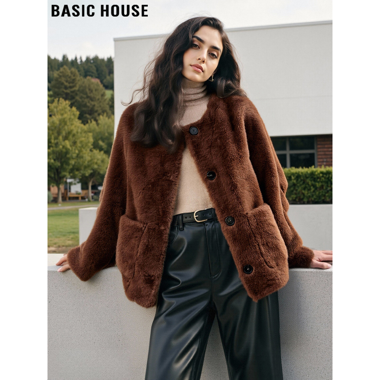 圆领环保皮草加厚柔软毛茸茸外套