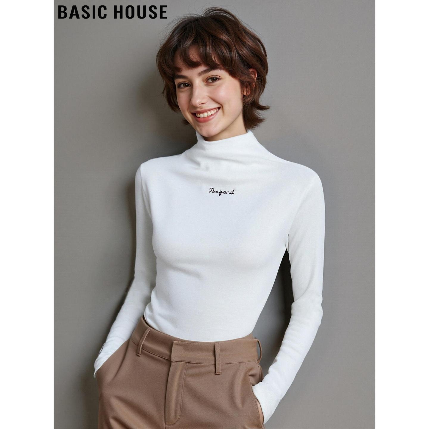 Basic House/百家好白色字母印花半高领打底衫女秋冬内搭保暖T恤