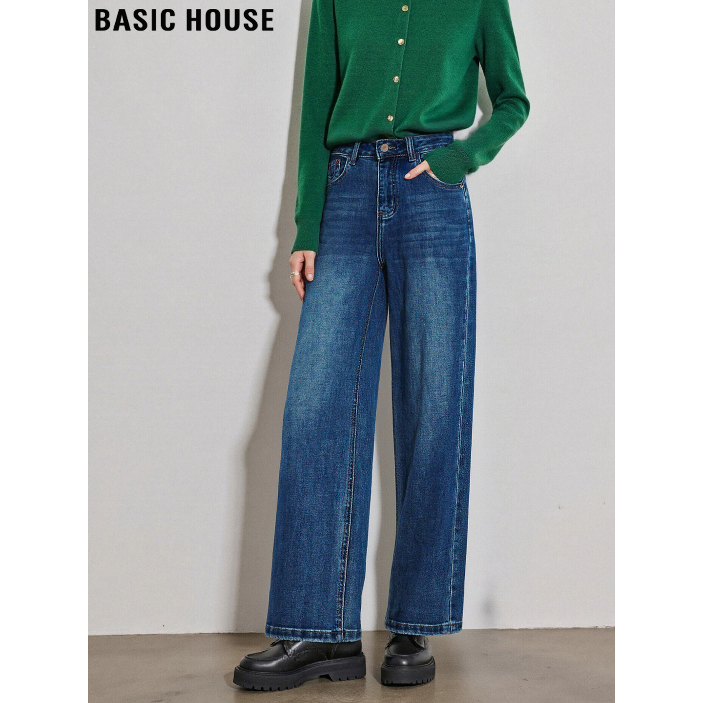 百家好不贴腿深蓝色直筒牛仔裤女