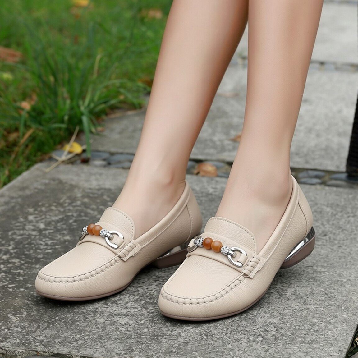 休闲女鞋真皮乐福鞋女春秋一脚蹬豆豆鞋软底不累脚单鞋夏妈妈皮鞋