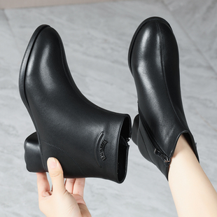 真皮粗跟短靴女黑色皮鞋秋冬加绒妈妈鞋棉鞋舒适上班鞋子中跟女鞋