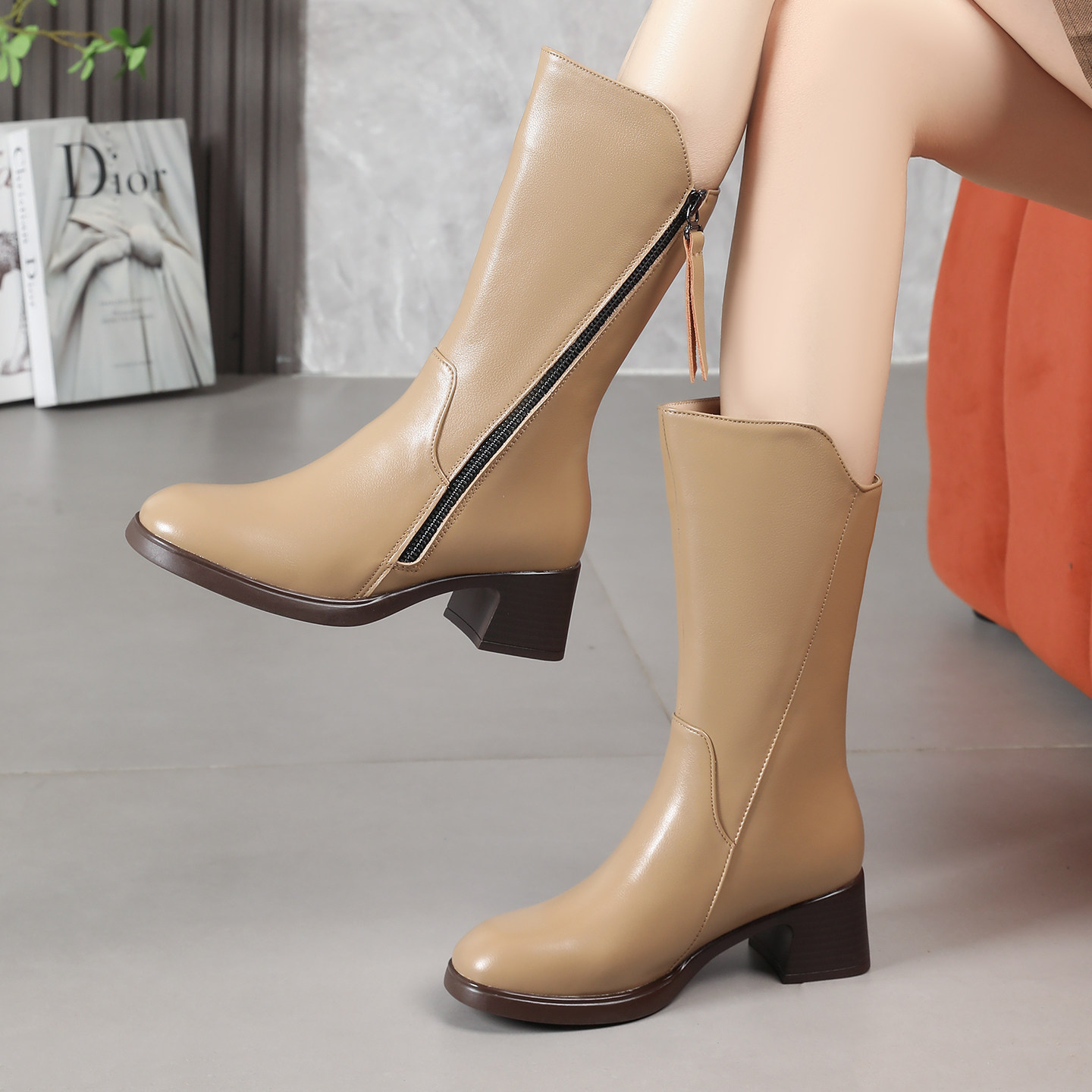 全牛皮靴子女真皮粗跟中筒靴软底瘦瘦马丁靴2025新款秋冬加绒女靴