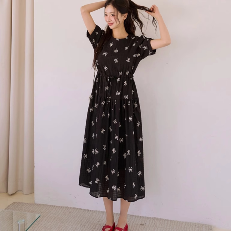 可爱淑女裙子韩国代购2025春夏新款轻盈舒适蝴蝶结印花短袖连衣裙